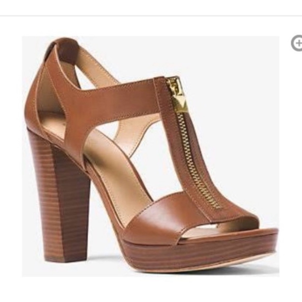 michael kors berkley lock sandal